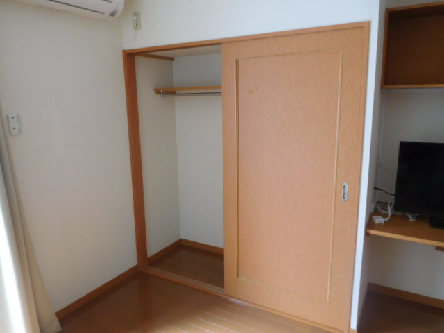 レオパレスサマールＫの収納