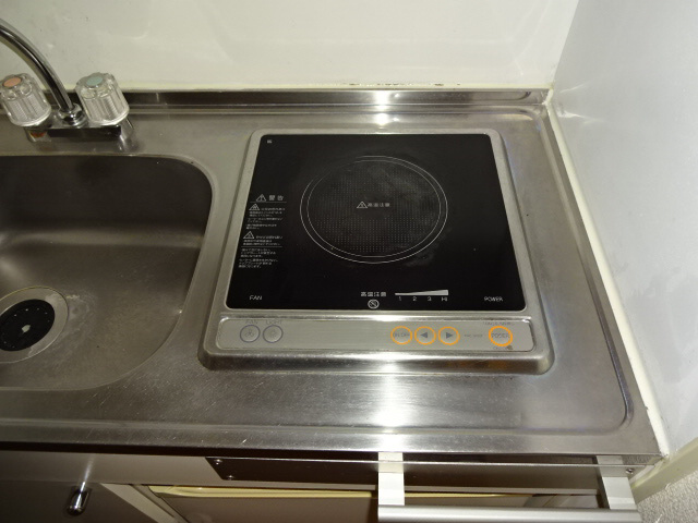 レオパレス飾西のキッチン