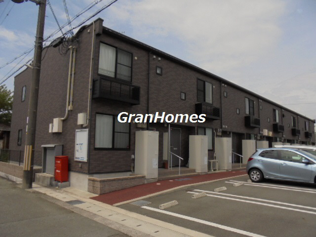 レオネクストジュヌ　エルブの外観