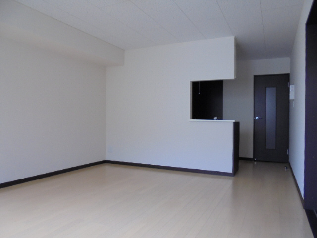 レオネクストジュヌ　エルブの居間・リビング