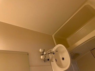 レオパレスレヴェルベールⅡの洗面所