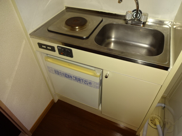 レオパレスＫＵＷＡＤＡのキッチン