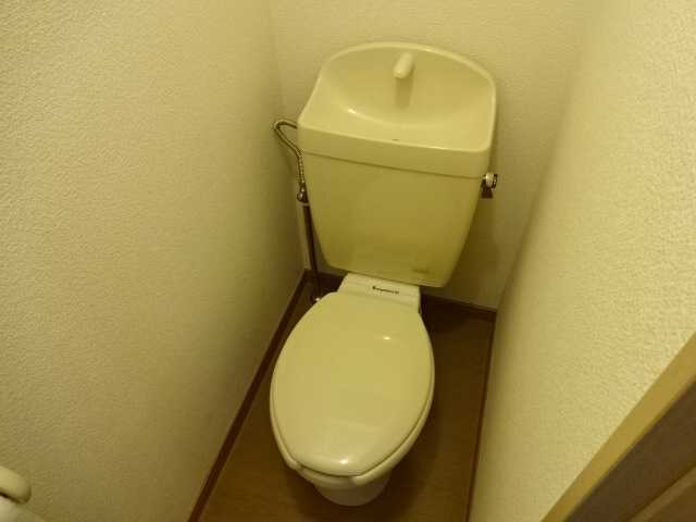 レオパレスグランディールのトイレ