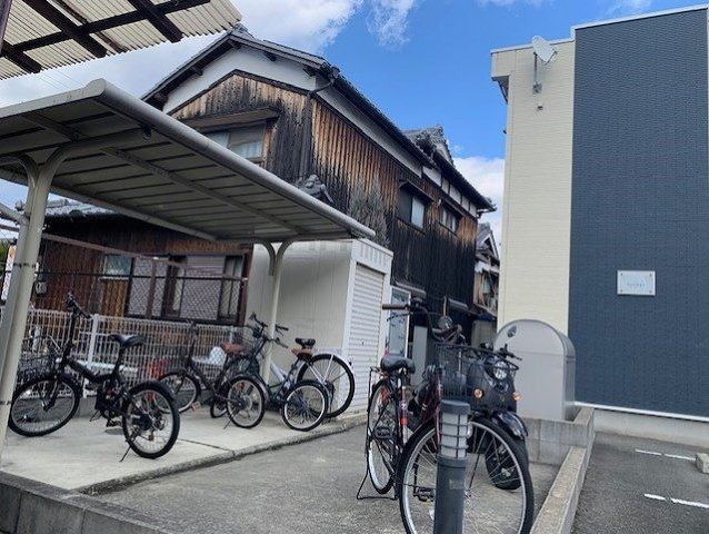 レオネクストブルースカイのその他