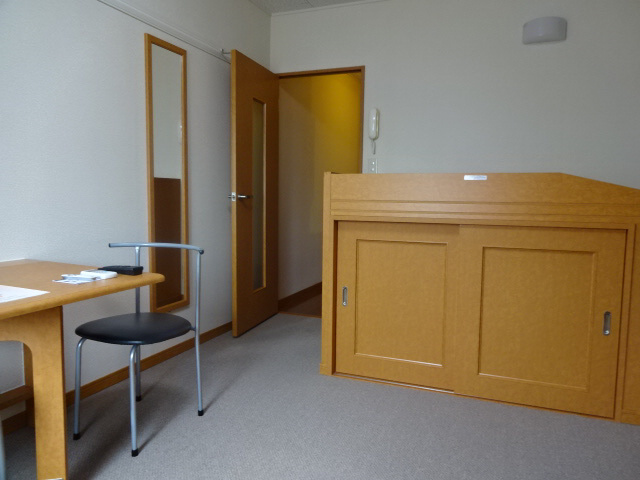 レオパレスＴＩＡ　Ⅱの寝室