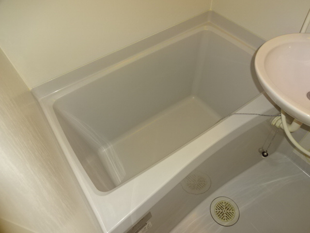 レオパレスＴＩＡ　Ⅱの浴室