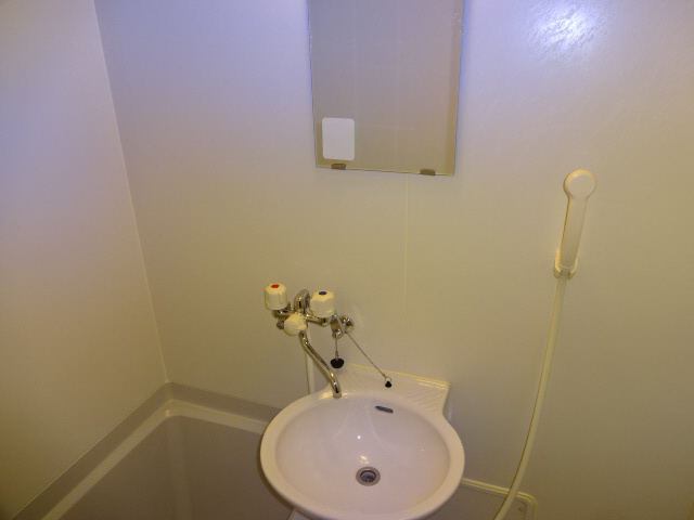 レオパレスＴＩＡ　Ⅱの洗面所