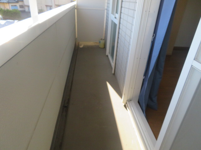 レオパレス嘉寿ＨＩＭＥＪＩのバルコニー