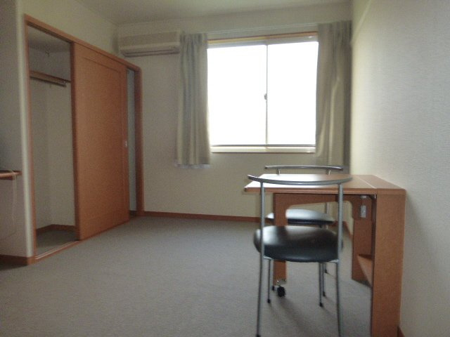 レオパレスさくらＡの寝室