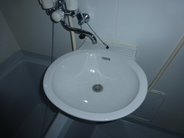 レオパレスさくらＡの洗面所