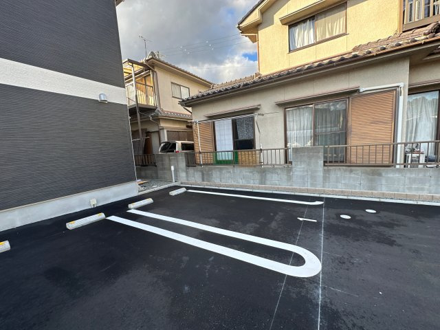 アンジェ 大谷の駐車場