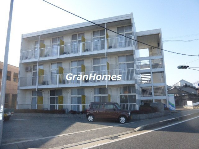 レオパレスルニⅢ