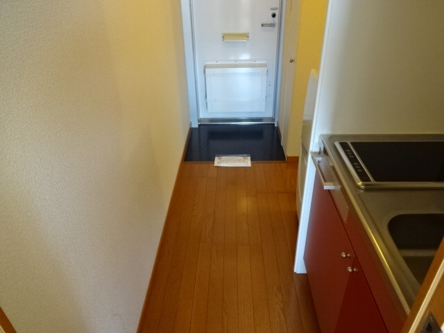 レオパレスリバーサイド　光の内装