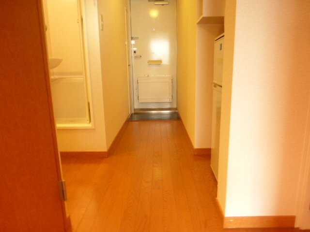 レオパレスＭＡＴＳＵＤＡの居間・リビング