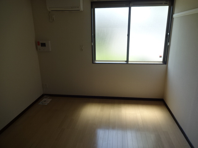 レオネクストタカス壱番館の内装
