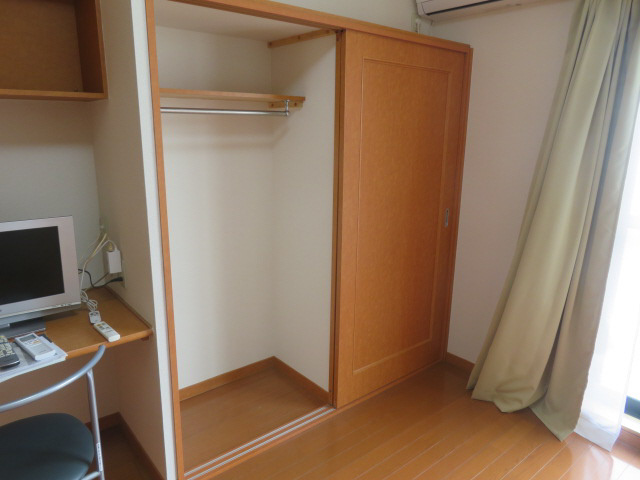 レオパレスＫＯＦＵの収納