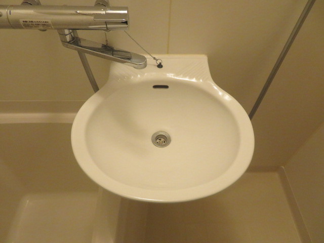 レオパレスＫＯＦＵの洗面所