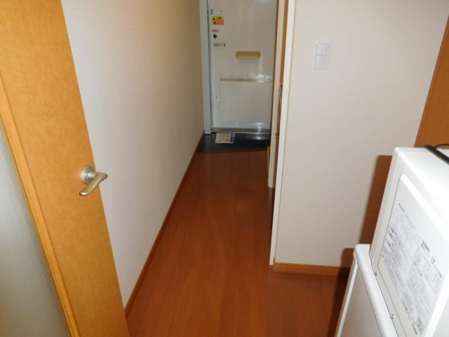 レオパレス伊伝居の内装