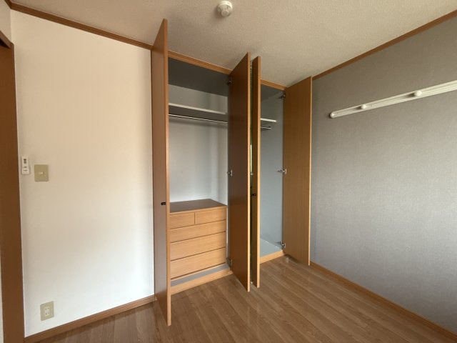グラッチェⅠ番館の収納