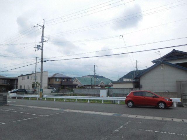 ＩＮＧＬＥ　ＳＩＤＥの展望