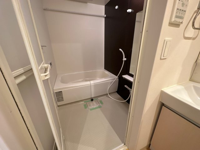 アンプルールの浴室
