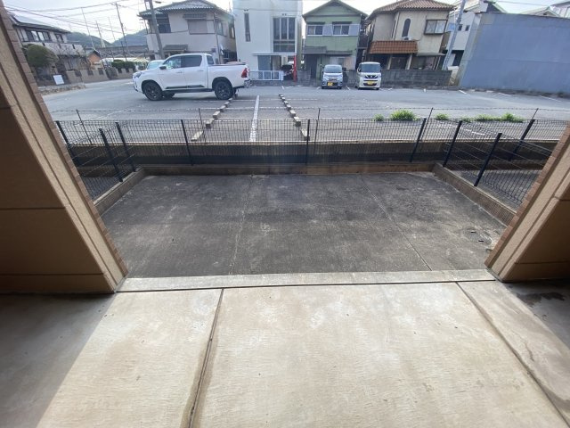 ＬＥＧＡＣＹ　ＧＡＲＤＥＮ　壱番館のバルコニー