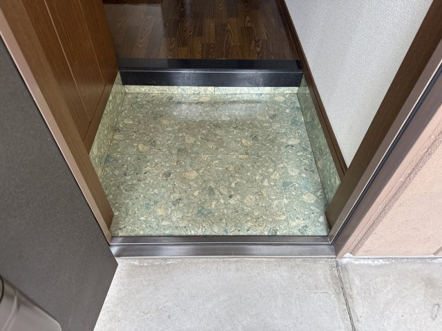 プロニティハウスの玄関