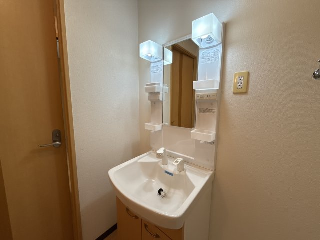 グランディール　ステージの洗面所