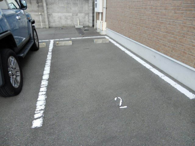ディライトハウス宝殿の駐車場