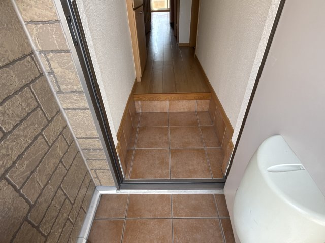 エスターブレＣの玄関