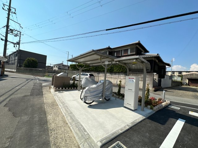 コンフォート長田Ⅱの駐車場