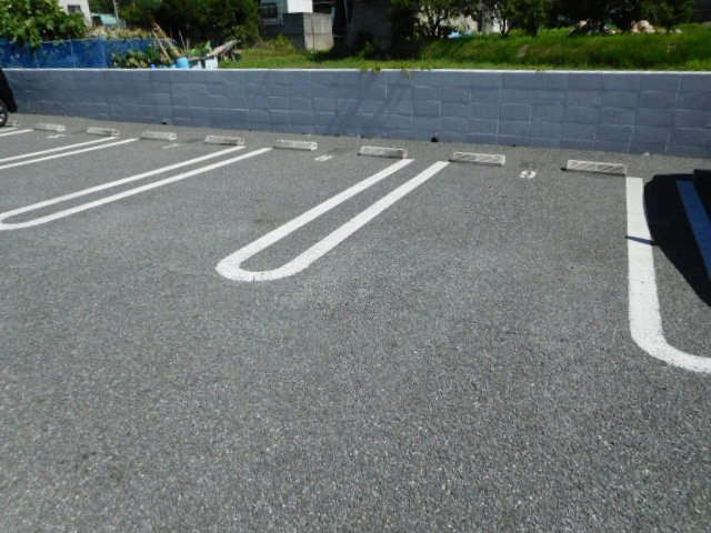 エル・サン・レイクの駐車場