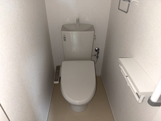 アンソレイユⅢのトイレ