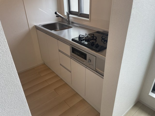アンソレイユⅢのキッチン