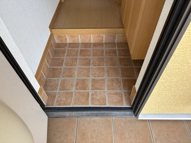メゾンプラージュⅡの玄関
