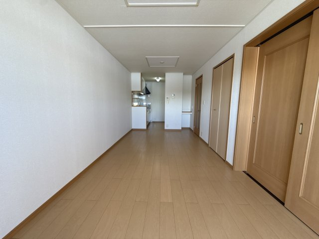 メゾンプラージュⅡの居間・リビング