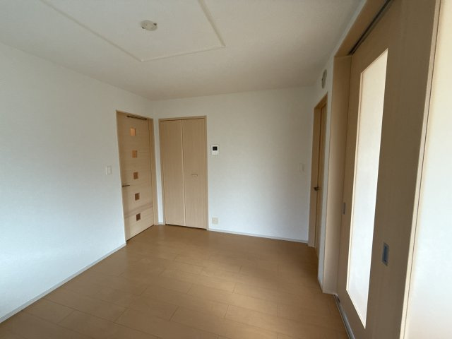 シン．シン．ハウスＣの居間・リビング