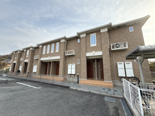 シン．シン．ハウスＣ