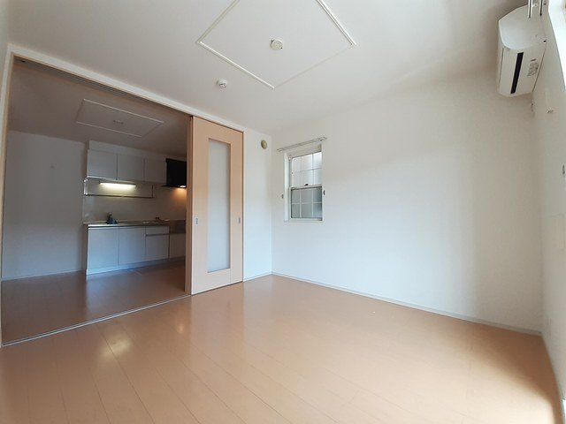 グランツ　メゾンⅡの居間・リビング