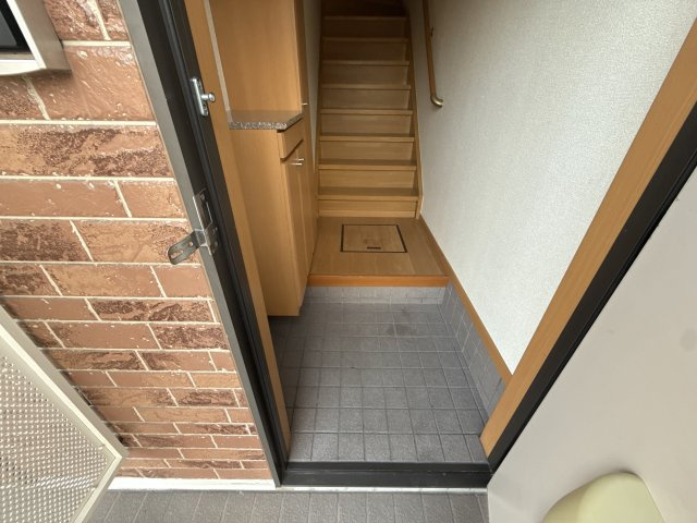 井ノ口ハイツⅡの玄関
