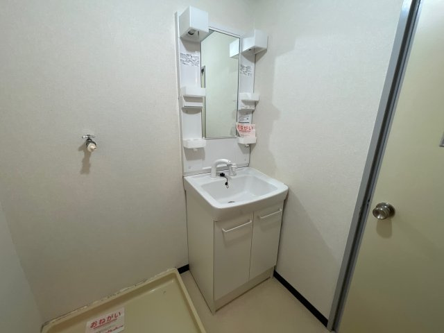マリッチ今宿の独立洗面台