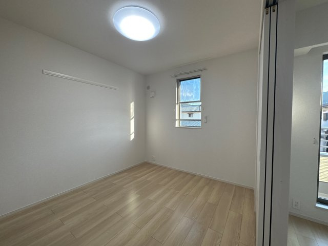 メゾン・カルムＢの居間・リビング