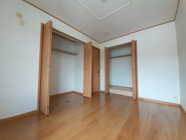 エーデル緑ヶ丘Ｄの収納
