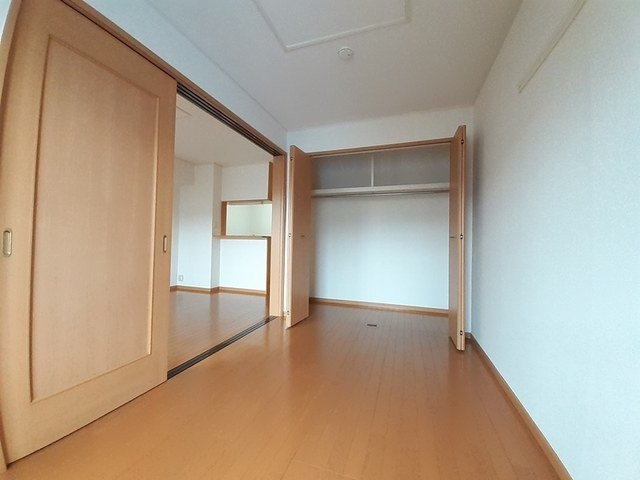 ヒルサイド緑ヶ丘Ａの収納