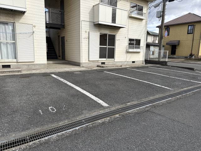 ヴェルディールの駐車場