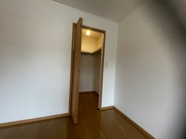 クール・ヴィヴァーチェＢの収納