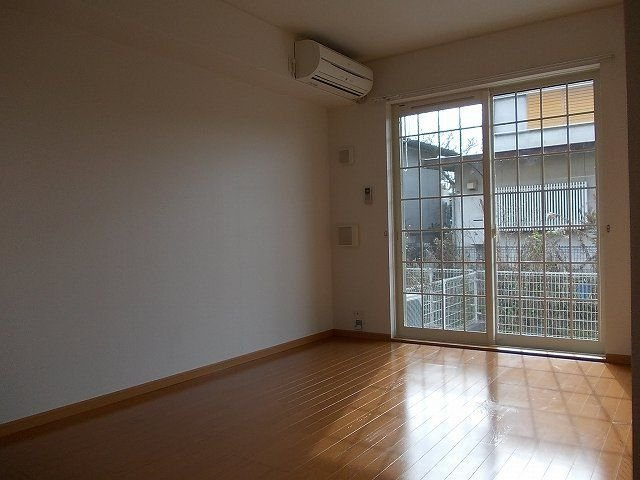 ヒルサイド緑ヶ丘Ｂの寝室