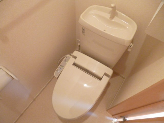 ヒルサイド緑ヶ丘Ｂのトイレ