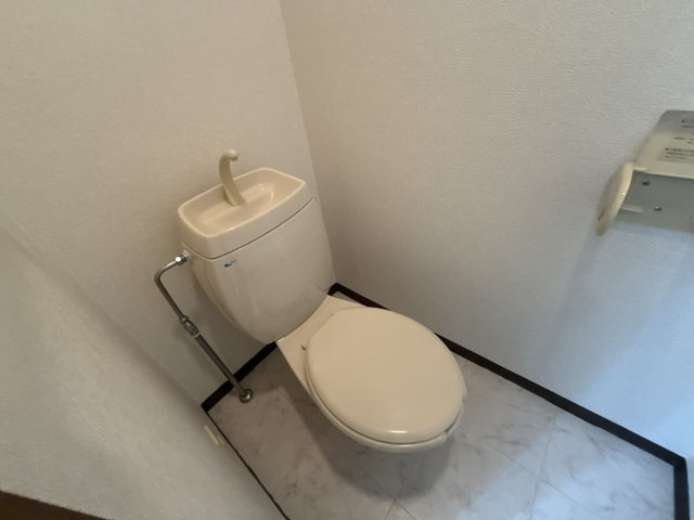 レジデンス北新在家のトイレ