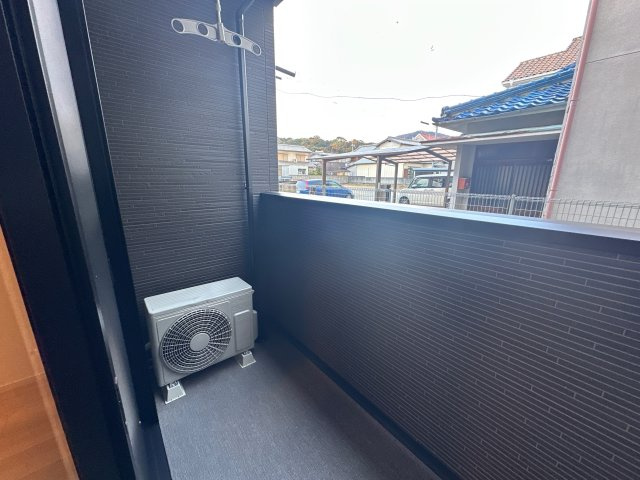 シュライン　ウエストのバルコニー